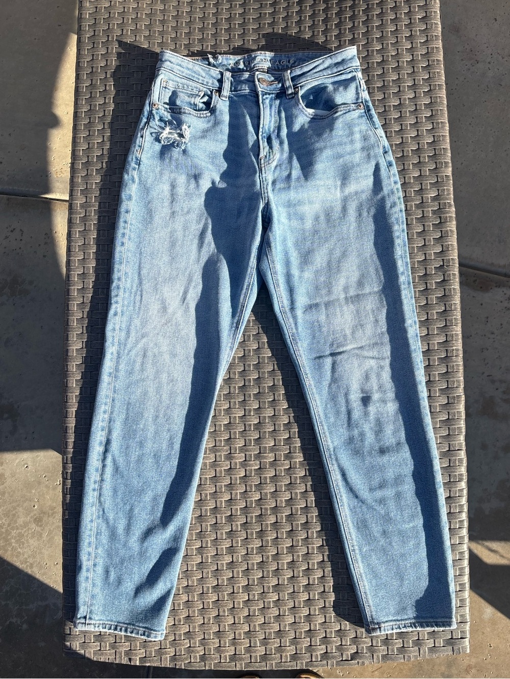 American Eagle Light Blue Mom Jeans